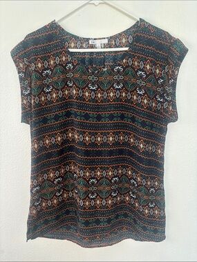 DR2 Navy Short Sleeve Tee with Green and Rust Geometric Pattern -714sku